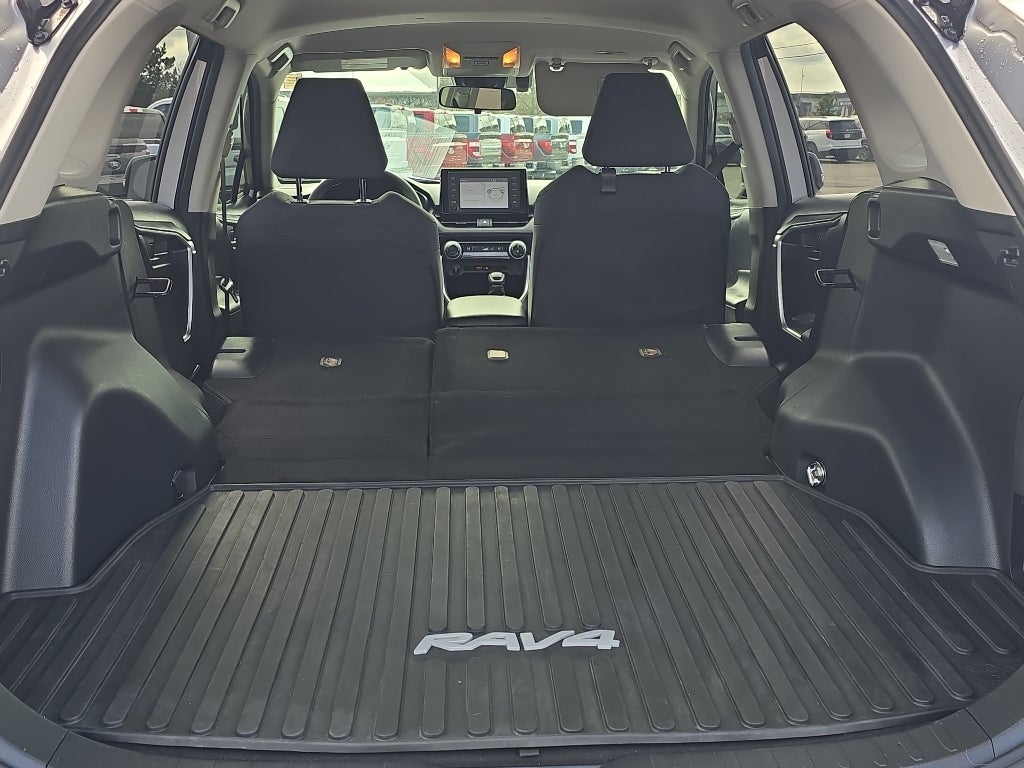 2019 Toyota RAV4 Hybrid LE