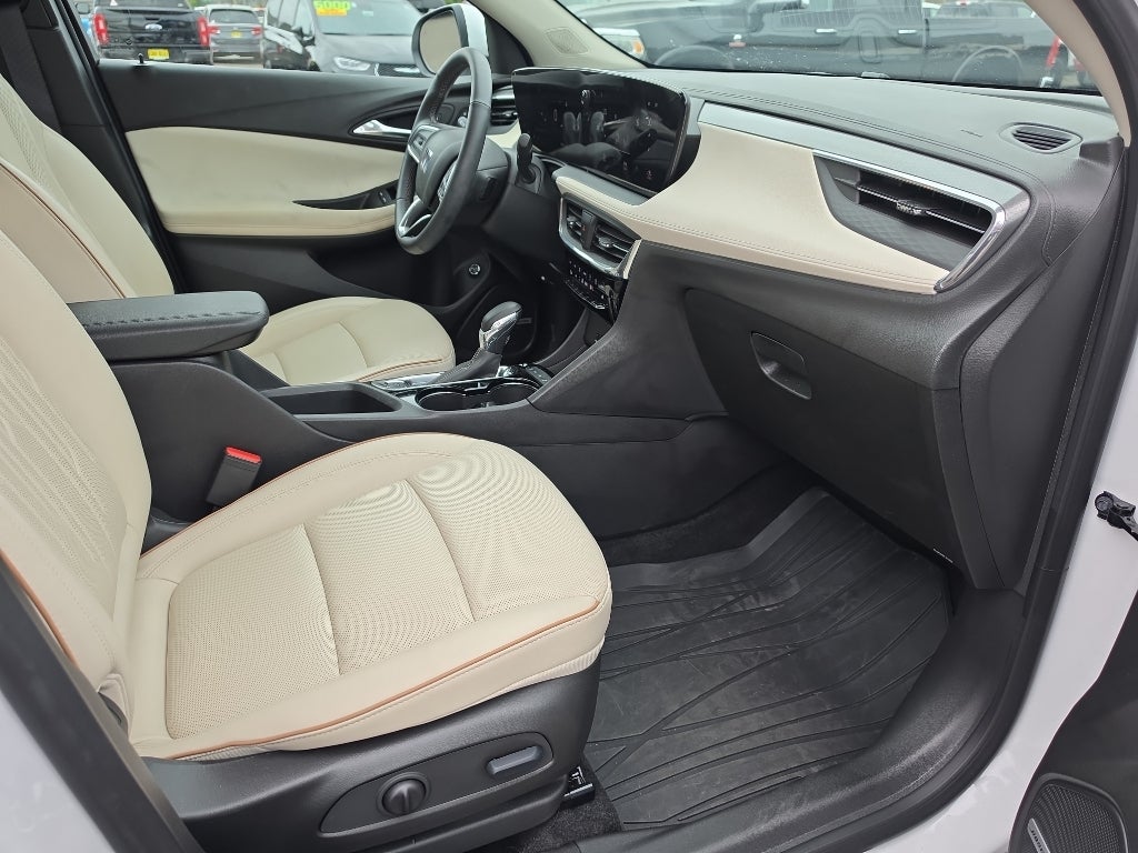 2025 Buick Encore GX Avenir