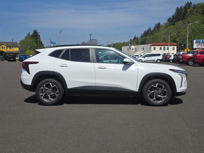 2025 Chevrolet Trax LT