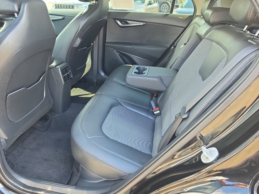 2024 Kia Niro EX