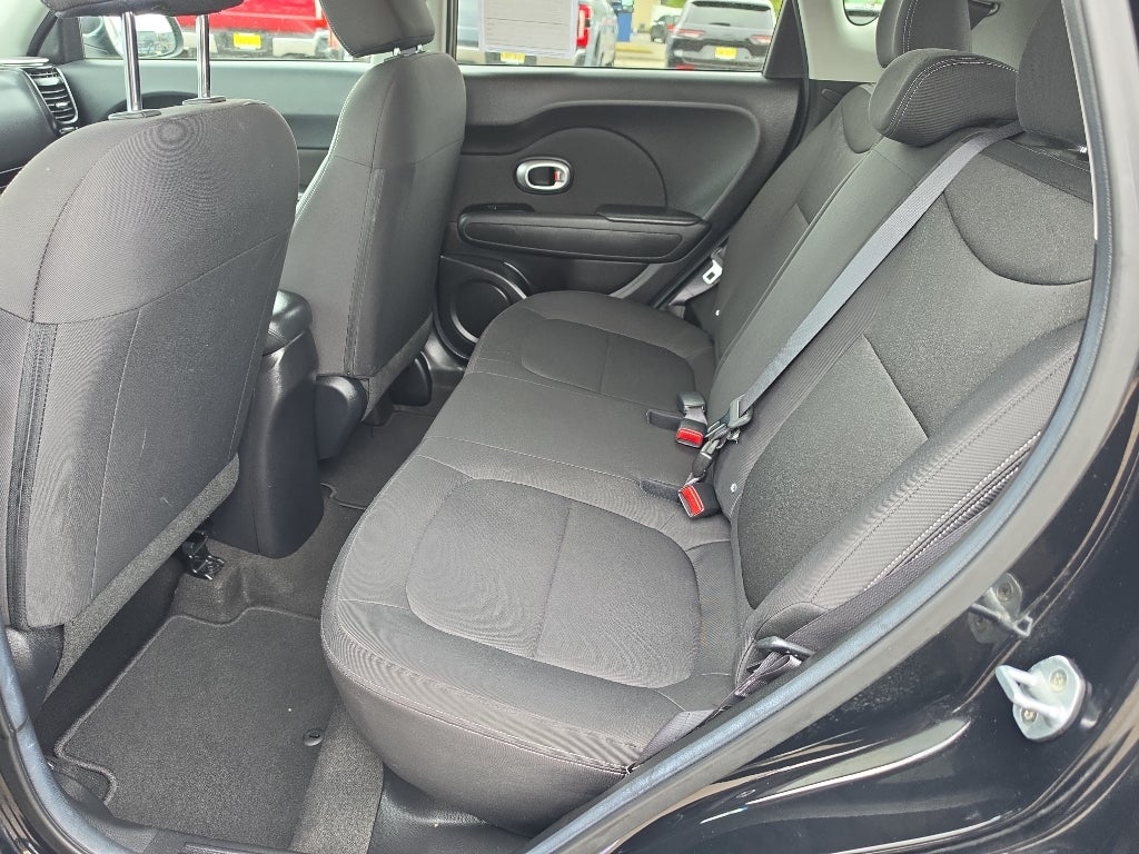 2015 Kia Soul Base