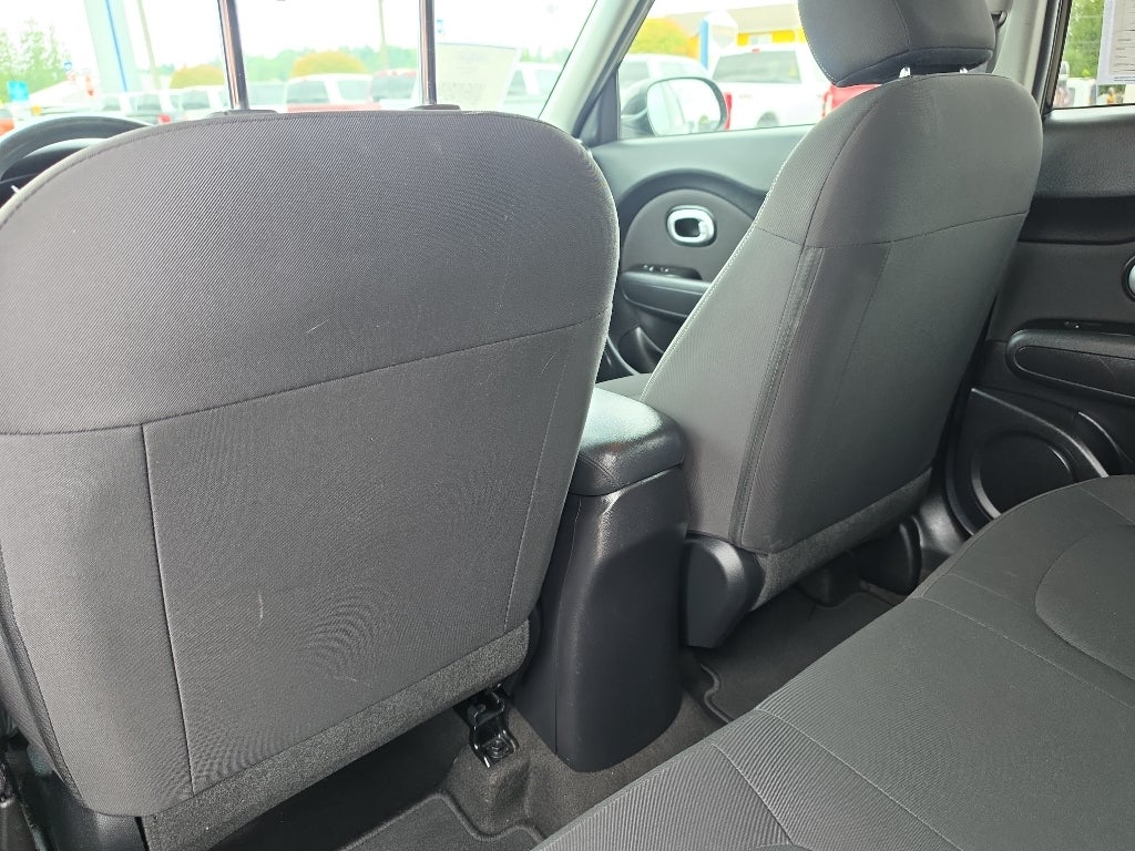 2015 Kia Soul Base