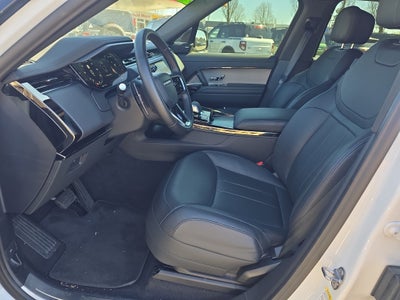 2025 Land Rover Range Rover Sport P360 SE