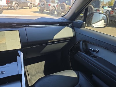 2025 Land Rover Range Rover Sport P360 SE