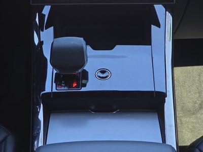 2025 Land Rover Range Rover Sport P360 SE