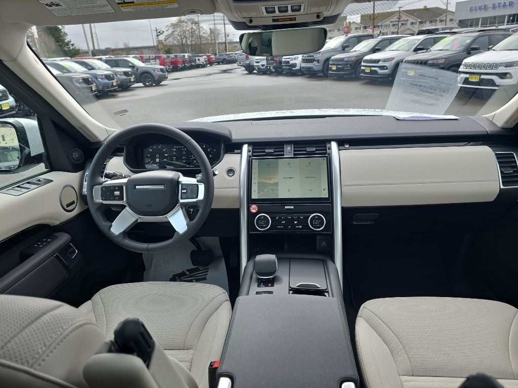 2025 Land Rover Discovery S